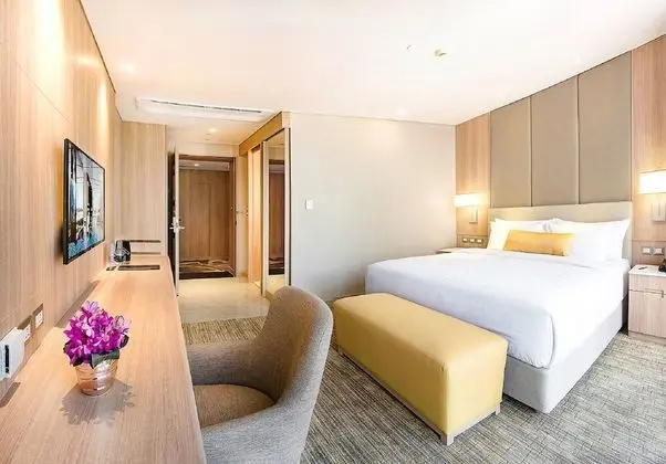 Grand Premier King Room