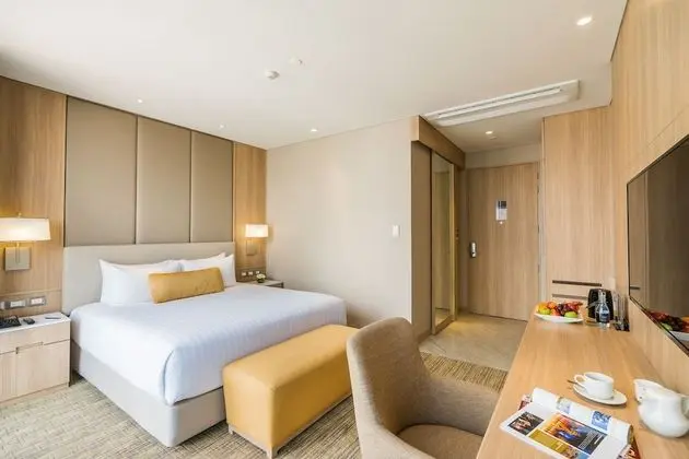 Grand Premier King Room