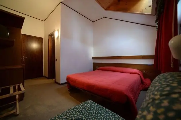 Tek Büyük veya İki Ayrı Yataklı Oda