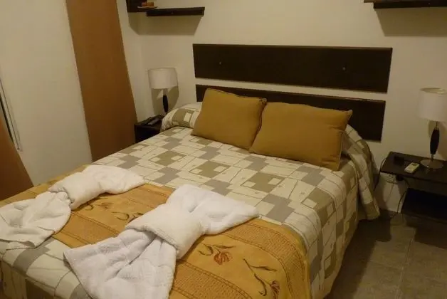 Basic Tek Büyük Yataklı Oda