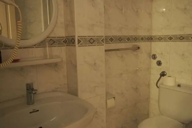 Standard Bungalov, Teras