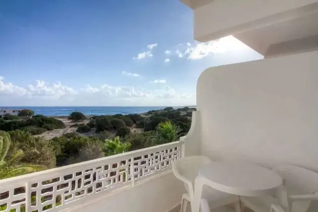 Tek Büyük veya İki Ayrı Yataklı Oda, Balkon