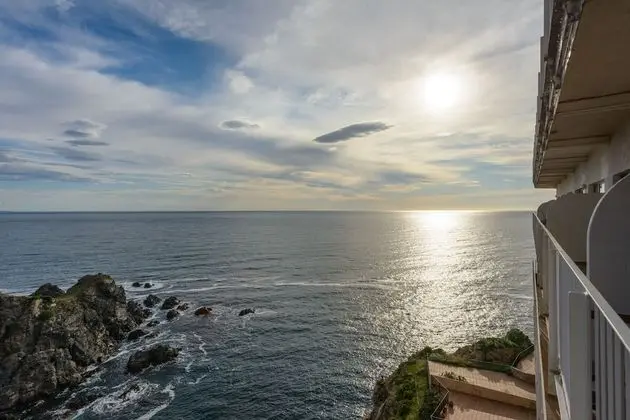 Panoramic Apart Daire, Deniz Manzaralı
