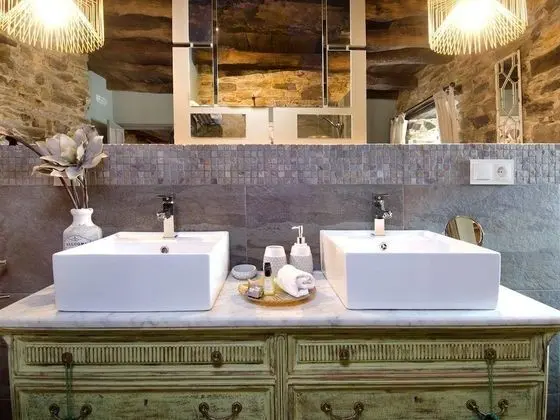 Süit, Vadi Manzaralı (El Valle)