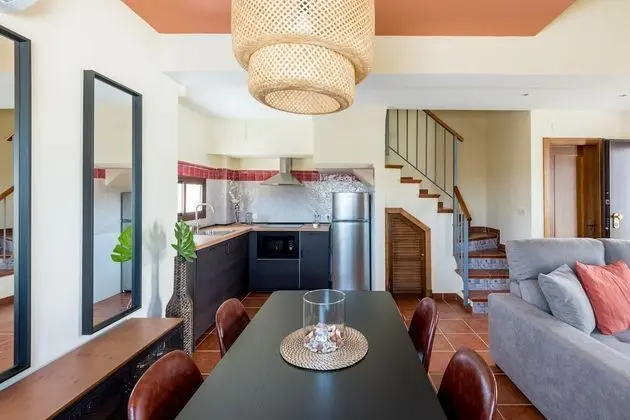 Ev, 1 Yatak Odası, Bahçe Manzaralı