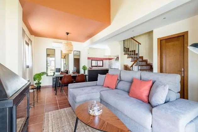 Ev, 2 Yatak Odası, Bahçe Manzaralı