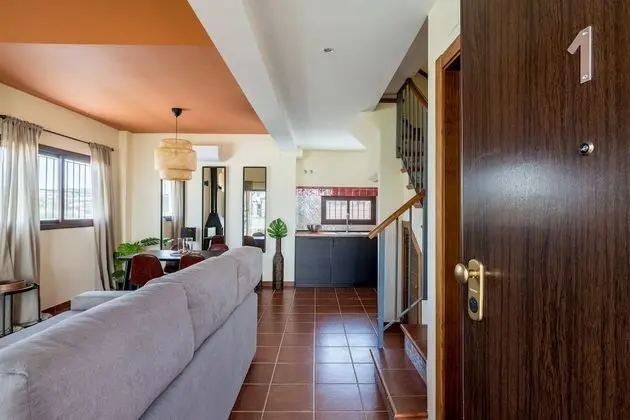 Ev, 2 Yatak Odası, Bahçe Manzaralı