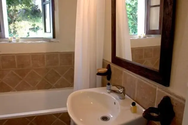 Traditional Kır Evi (Small)