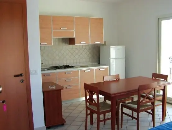 Apart Daire, 1 Çift Kişilik Yatak ve Çekyat