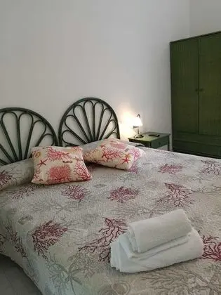 Basic Tek Büyük veya İki Ayrı Yataklı Oda