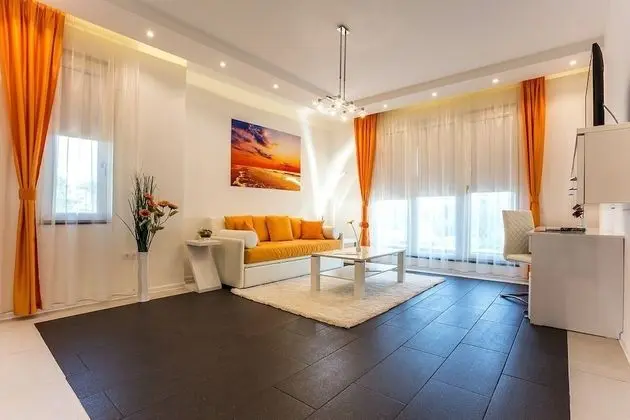 Junior Süit, Balkon, Dağ Manzaralı