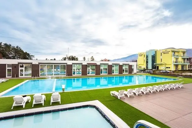 Tek Büyük Yataklı Oda, Balkon, Dağ Manzaralı