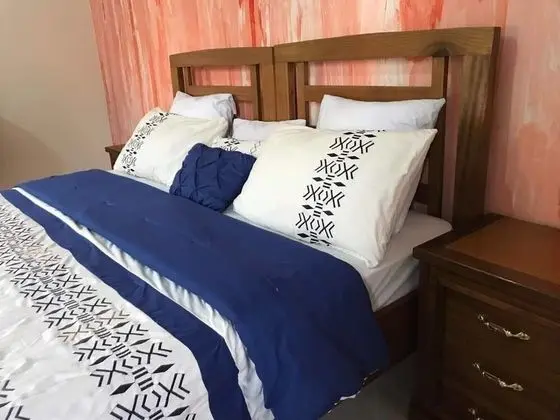 Economy Tek Büyük Yataklı Oda