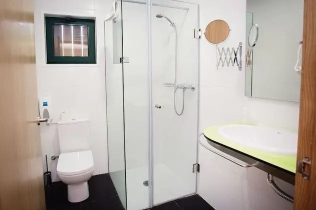 Tek Büyük Yataklı Oda, Özel Banyo