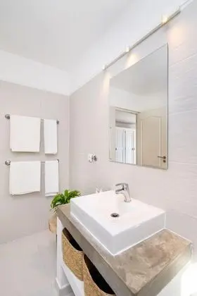 Ev, 4 Yatak Odası, Sigara İçilmez