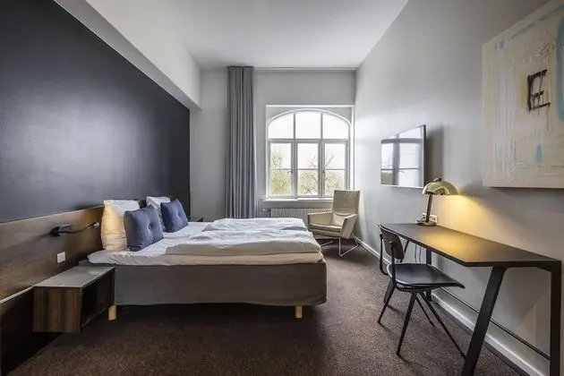 Standard Tek Büyük veya İki Ayrı Yataklı Oda (SPA-access not included)