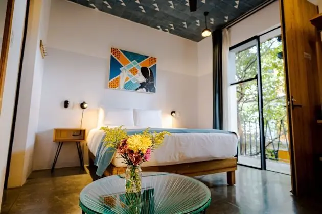 Oda, 1 Büyük (Queen) Boy Yatak