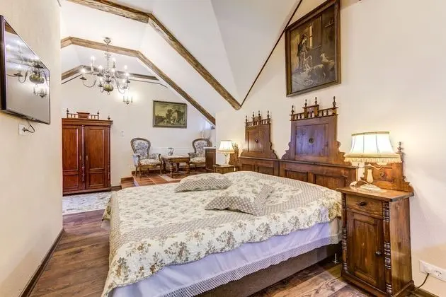 Executive Oda, Balkon