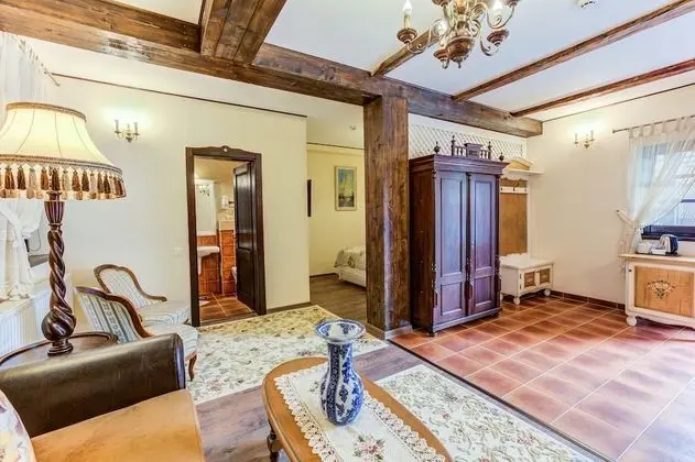 Executive Oda, Balkon