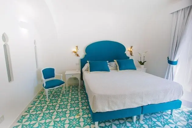 Deluxe Tek Büyük veya İki Ayrı Yataklı Oda, Teras, Deniz Manzaralı