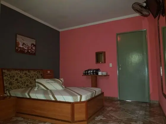 Tek Büyük Yataklı Oda, 1 Çift Kişilik Yatak