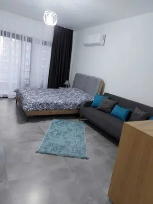 Stüdyo, 1 Büyük (Queen) Boy Yatak ve Çekyat