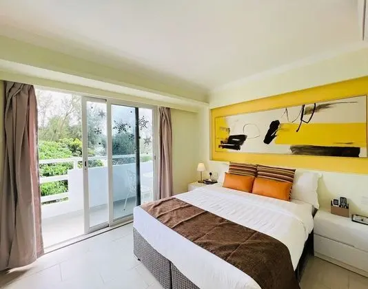 Bellagio Pets Friendly Resort - Sea View Balcony (No Pet Allowed)