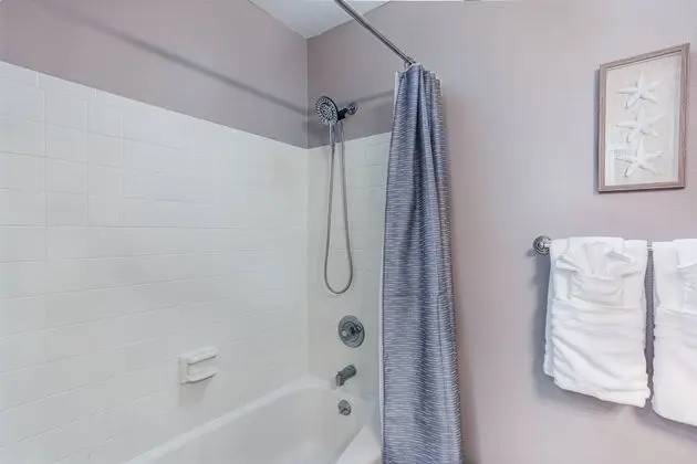 Ev (Conch Cottage Pool Home)