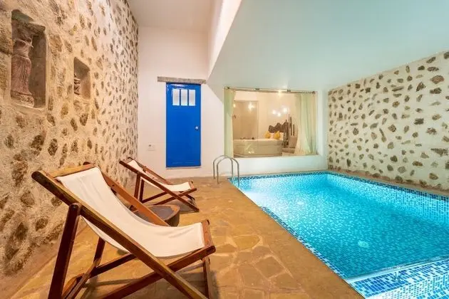 Luxury Tek Büyük Yataklı Oda