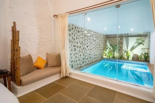 Luxury Tek Büyük Yataklı Oda