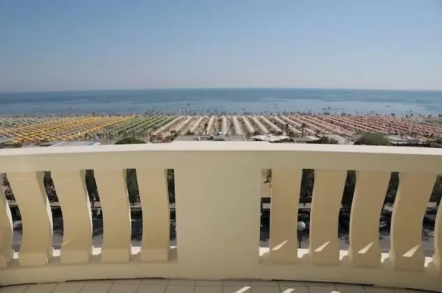 Superior Oda, Balkon, Deniz Manzaralı