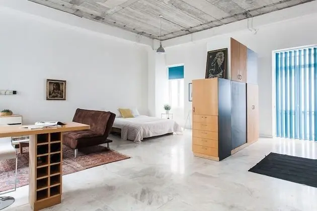 Superior Stüdyo, Balkon