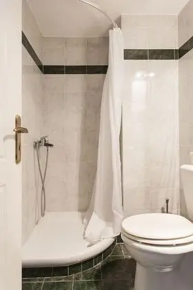 Superior Stüdyo, Balkon