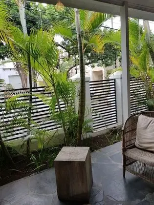 Deluxe Tek Büyük Yataklı Oda, Küvet, Avlu