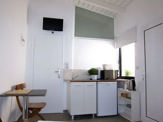 Rooftop Studio with Terrace
