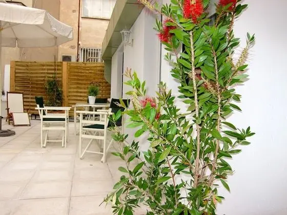 Rooftop Studio with Terrace