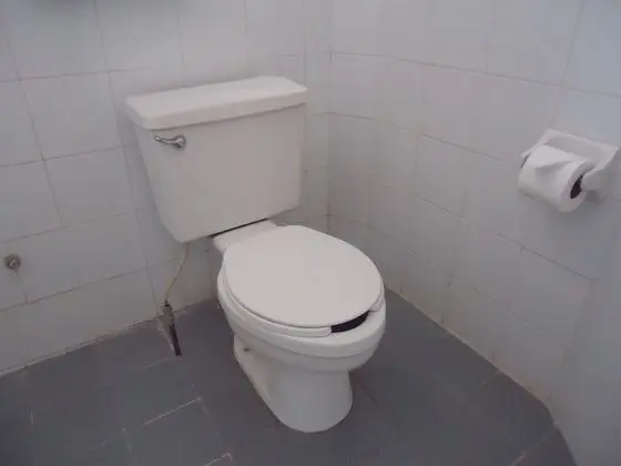 Deluxe Büyük Yataklı Tek Kişilik Oda, 2 Çift Kişilik Yatak, Balkon, Plaj Manzaralı