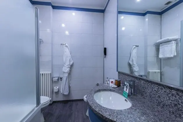 Comfort Tek Kişilik Oda