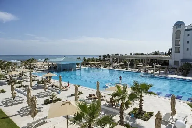 Family Oda, Deniz Manzaralı
