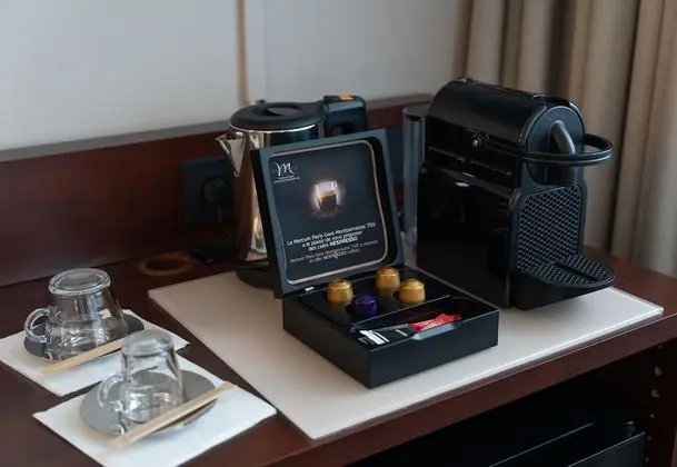 Superior Oda, 1 Çift Kişilik Yatak (Eiffel Tower view)