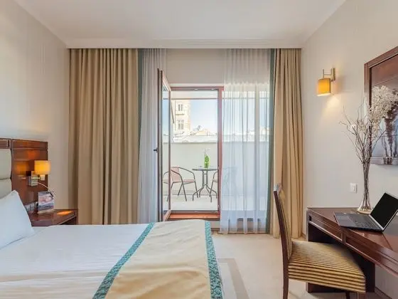 Deluxe Room with Balcony