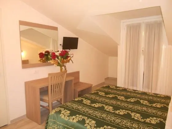 Basic Tek Kişilik Oda