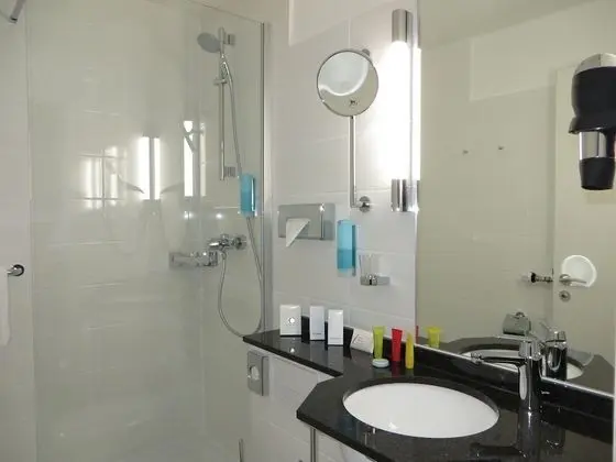 Superior Tek Büyük veya İki Ayrı Yataklı Oda, Bahçe Manzaralı