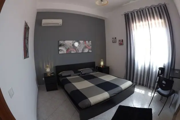 Deluxe Tek Büyük Yataklı Oda (Iside)