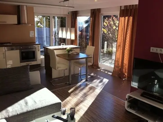 Deluxe Apart Daire, Teras