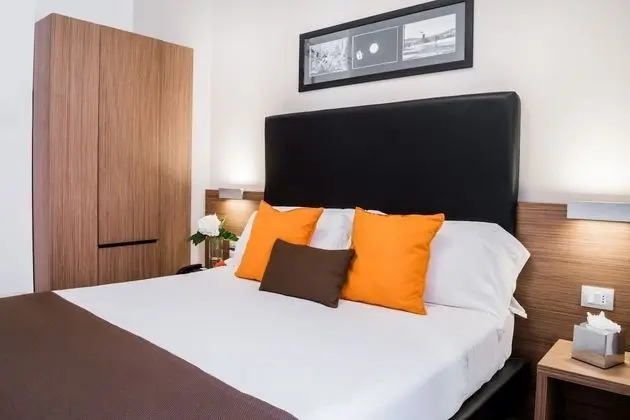 Standard Tek Büyük Yataklı Oda