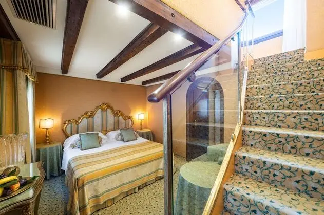 Süit, Teras (San Marco)