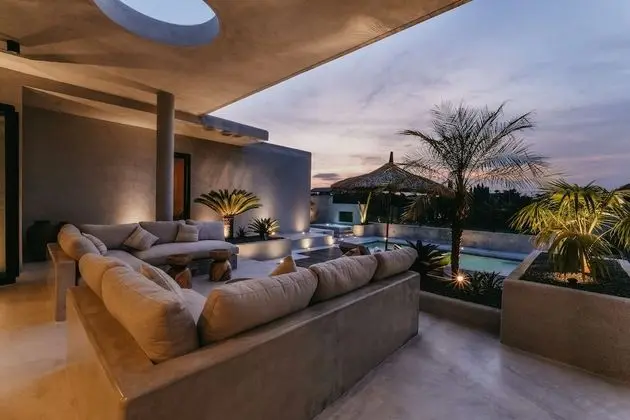 Luxury Villa
