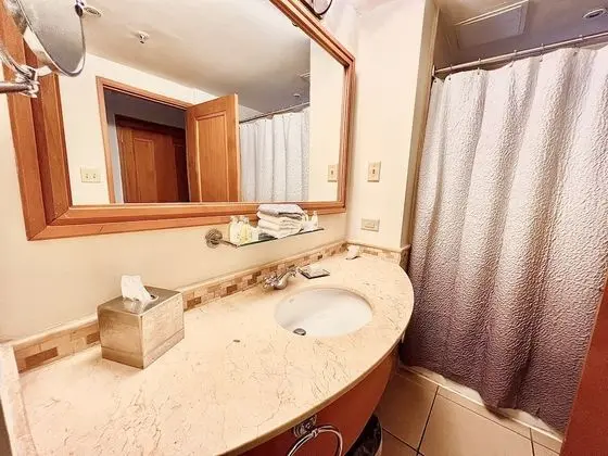 Studio Room
