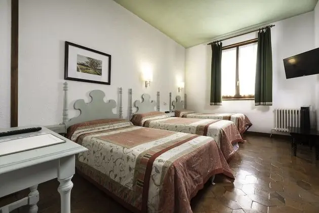 Habitación Doble con Sofá Cama